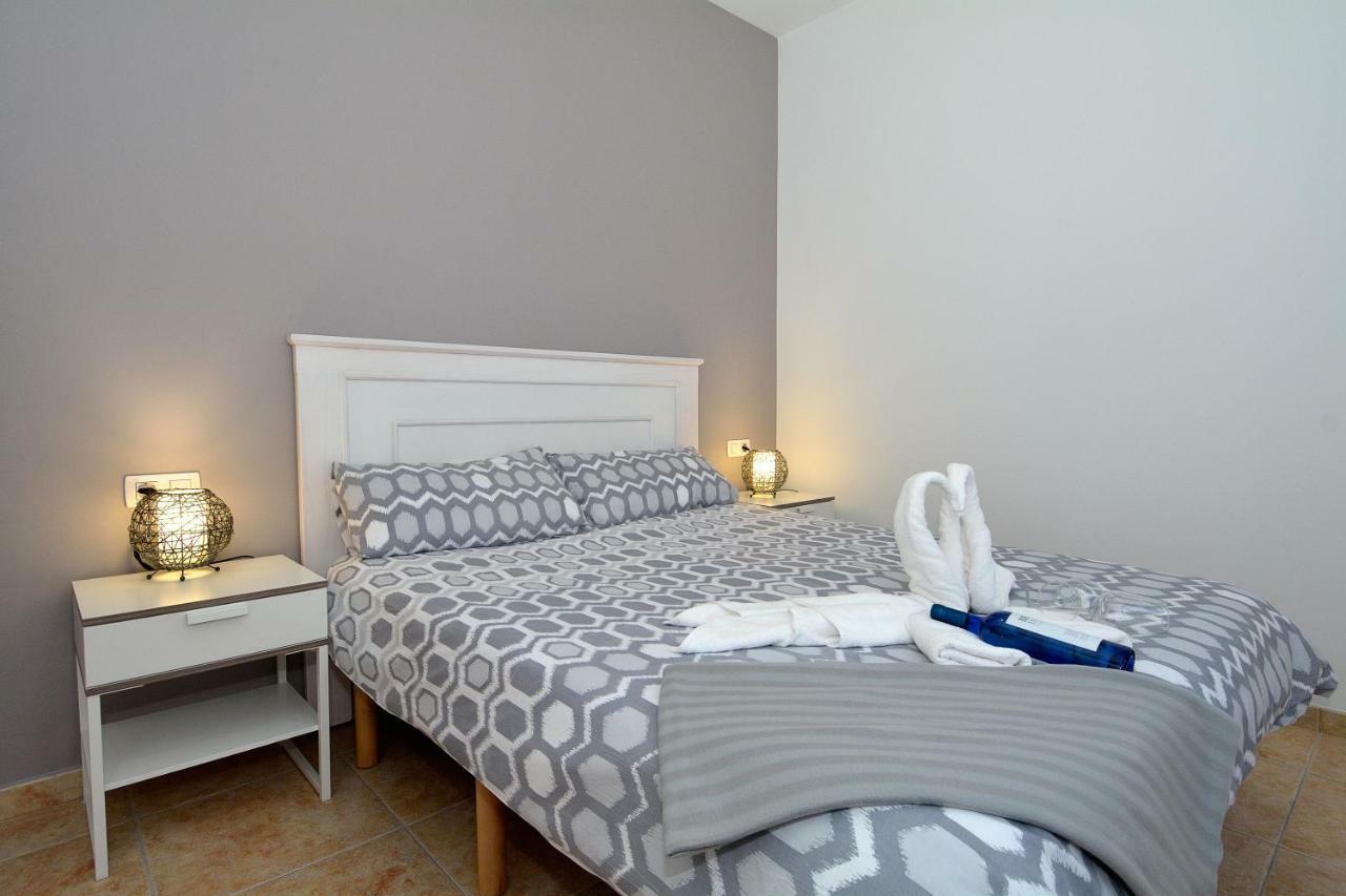 Apartamento El Pueblo Playa Blanca  Buitenkant foto