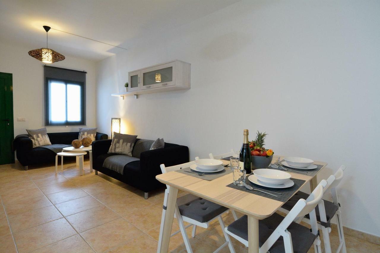 Apartamento El Pueblo Playa Blanca  Buitenkant foto